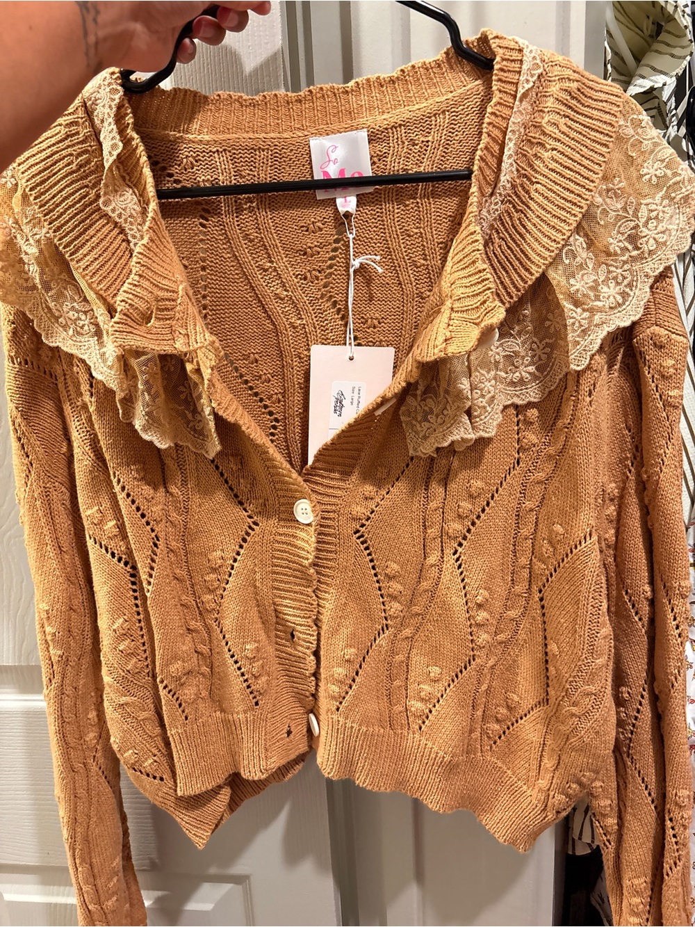 Lace ruffled cardigan